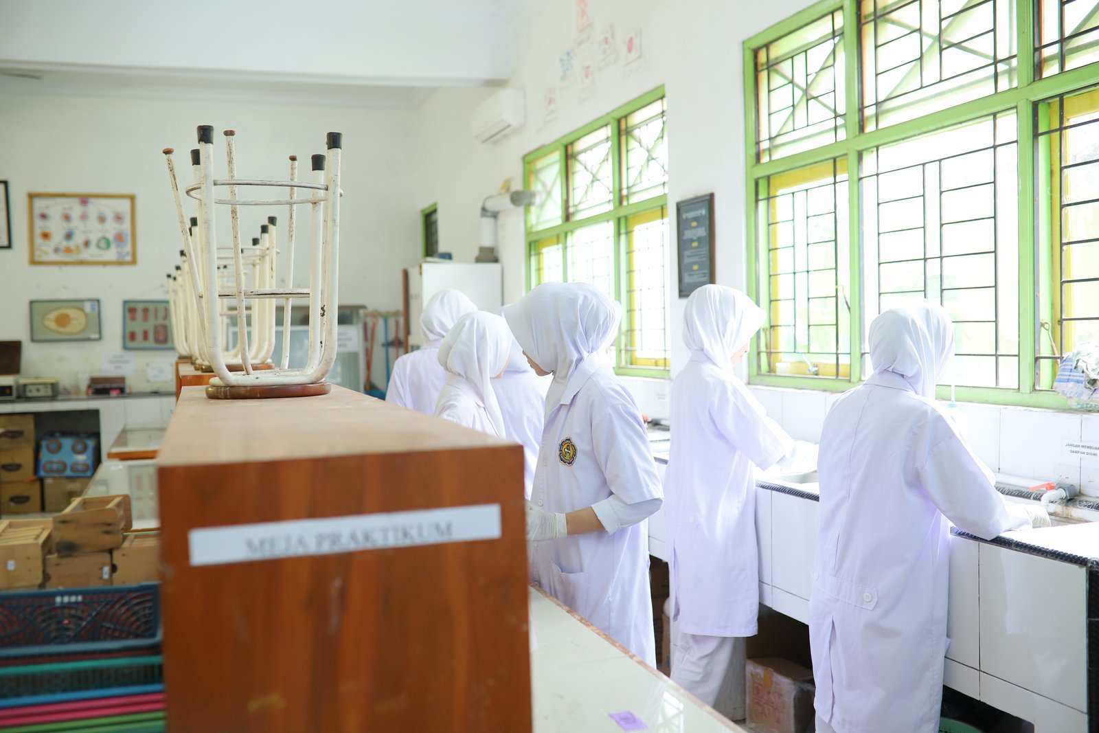 Praktik Teknik Laboratorium Medik