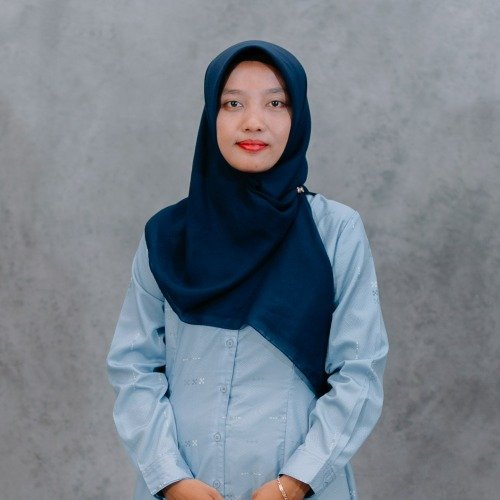 Foto Lutfi Izza Nur Atiqoh